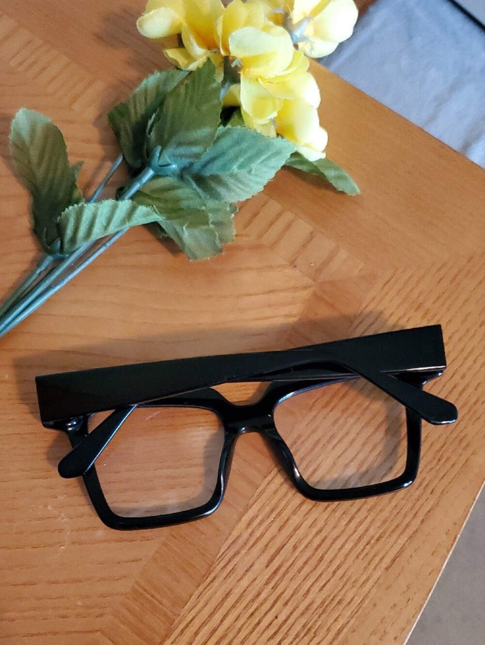 Oversized Black Square Frame Glasses - Picture 2 of 3